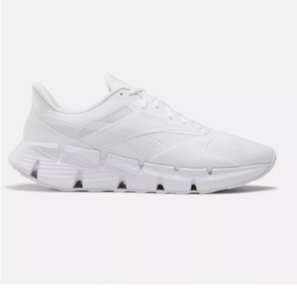 Reebok zig dynamica 5 white sneakers